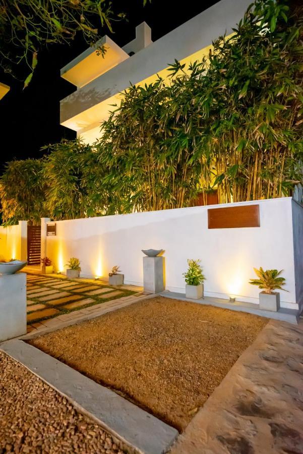 The Residence Hikkaduwa Bagian luar foto