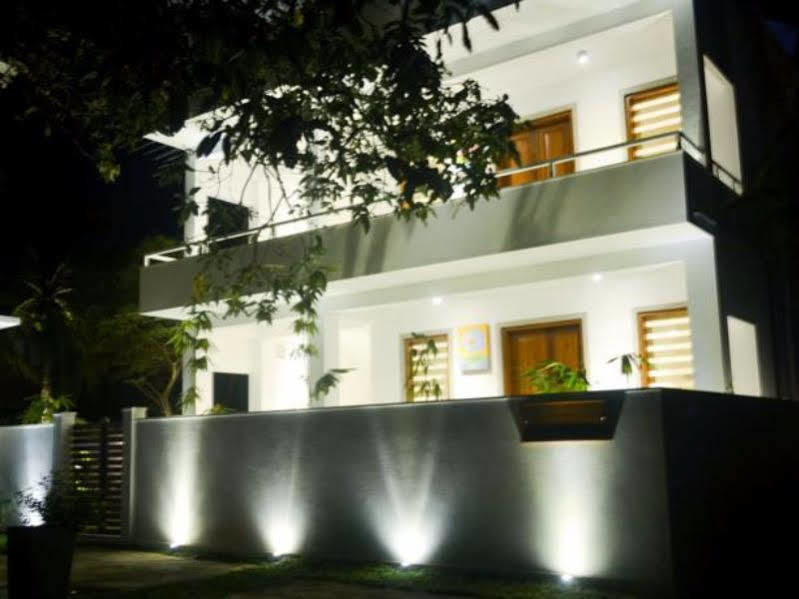 The Residence Hikkaduwa Bagian luar foto